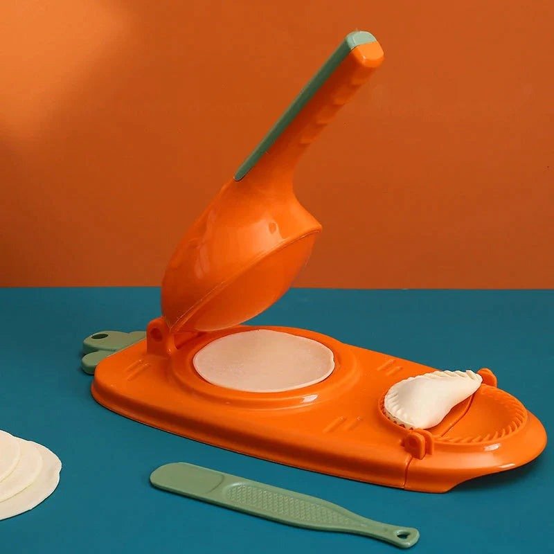 2 IN 1 DUMPLING MOLD & DOUGH PRESSER